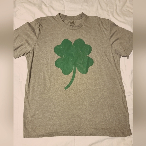 St. Patrick's Day shirt - Picture 1 of 3